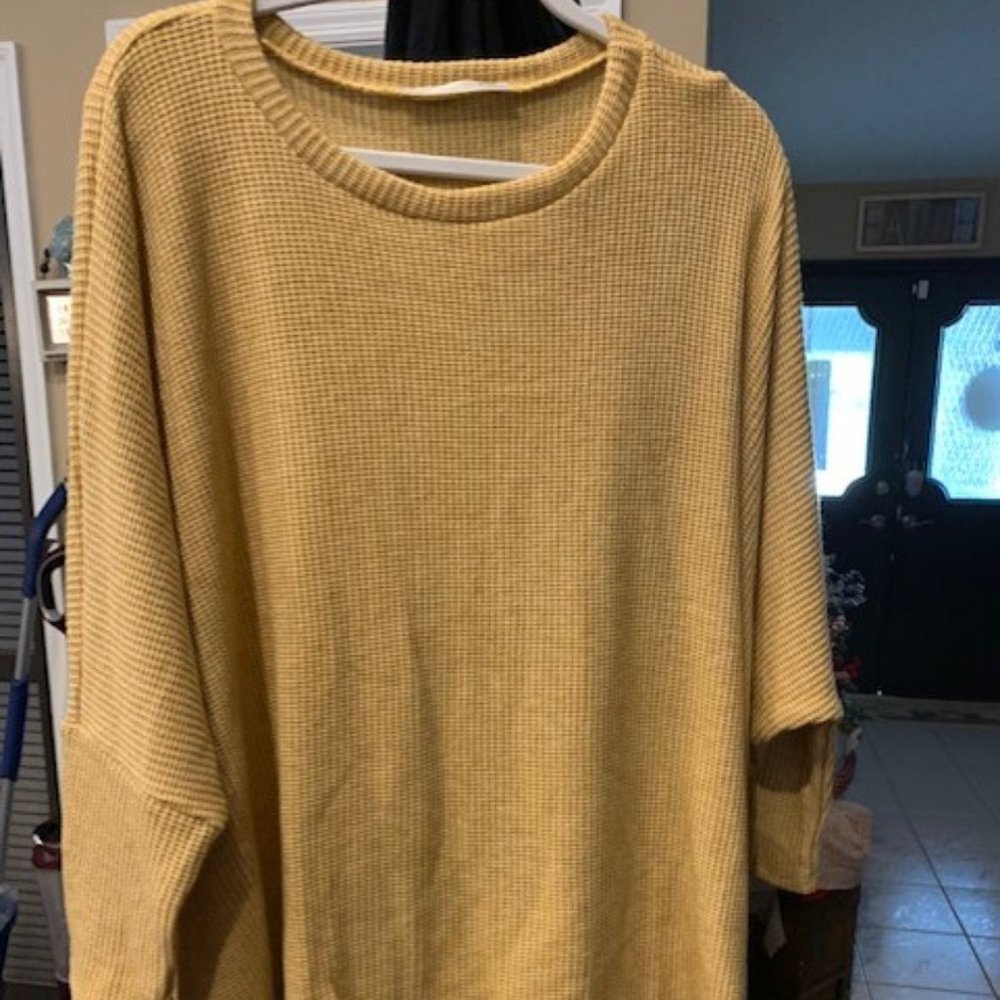 Women's Light Weight Sweater/Tunic